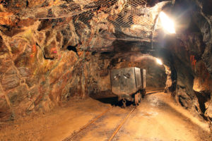 Sistemas de control de malacate en industria minera subterránea